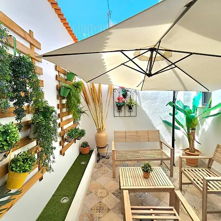 Aparthotel De La Huerta 2*